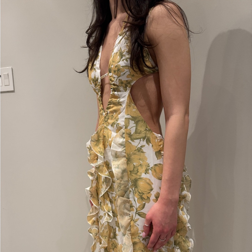 Floral Yellow and White Women's Dress - Picture 3 of 3